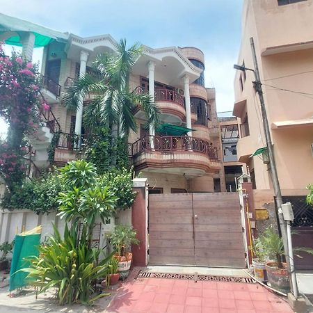N Homestay Agra Tajganj Exterior photo