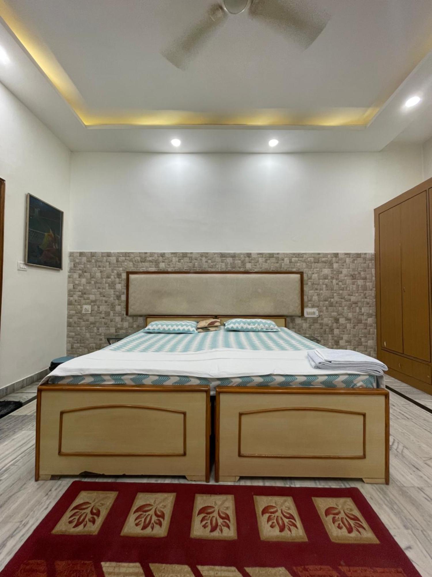 N Homestay Agra Tajganj Exterior photo