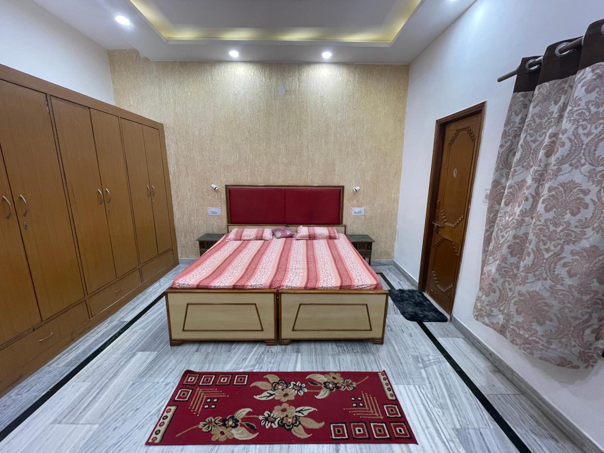 N Homestay Agra Tajganj Exterior photo