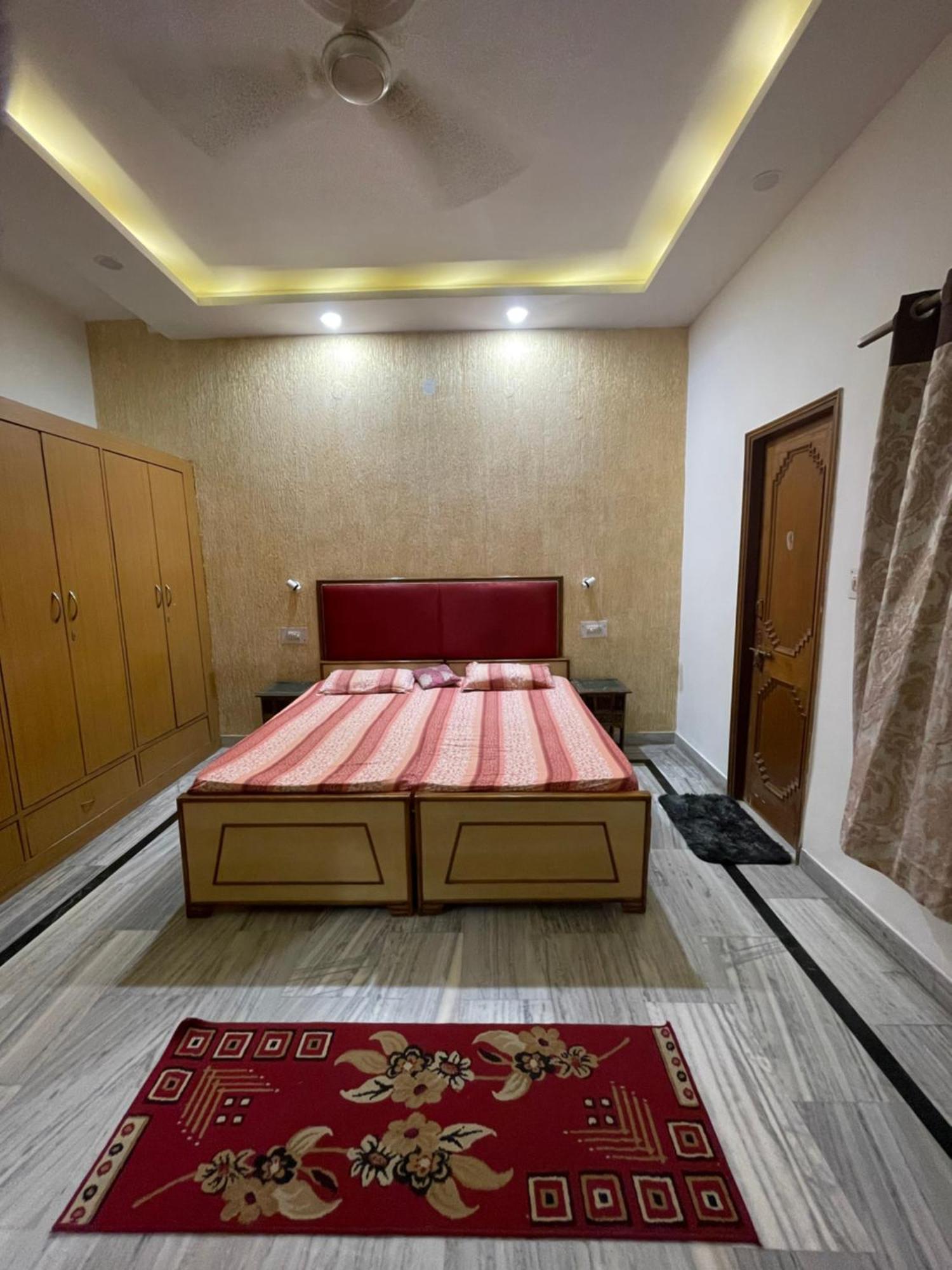 N Homestay Agra Tajganj Exterior photo