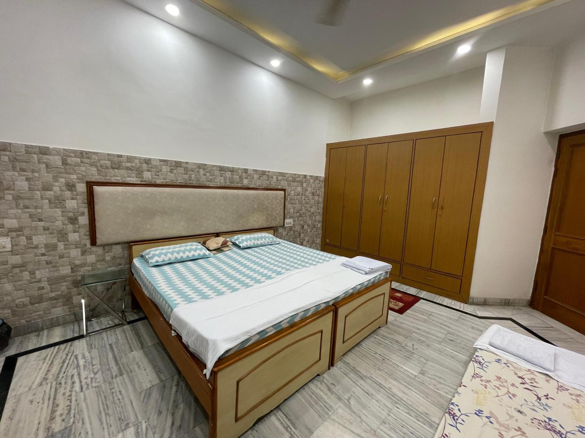 N Homestay Agra Tajganj Exterior photo
