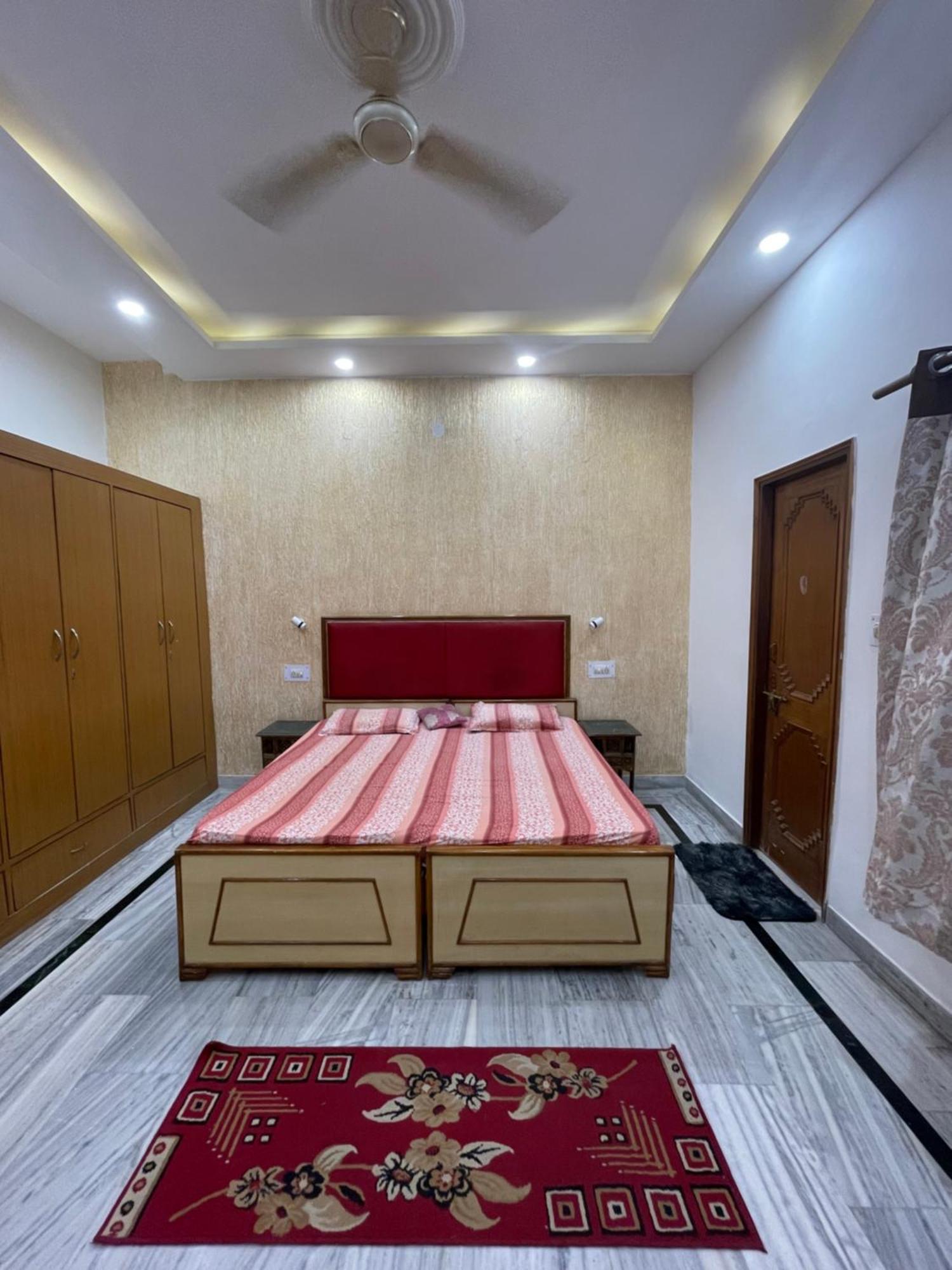 N Homestay Agra Tajganj Exterior photo