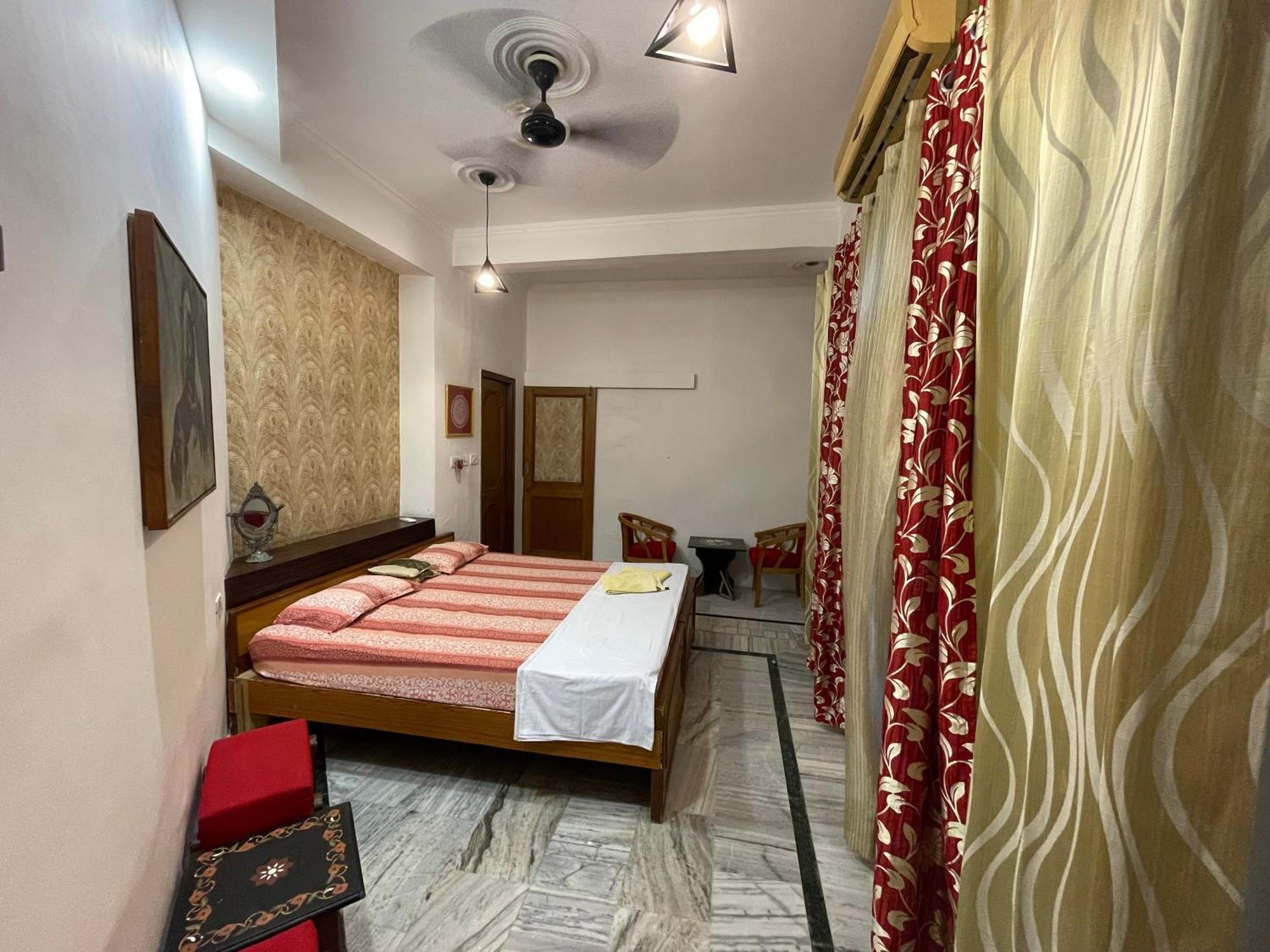 N Homestay Agra Tajganj Exterior photo