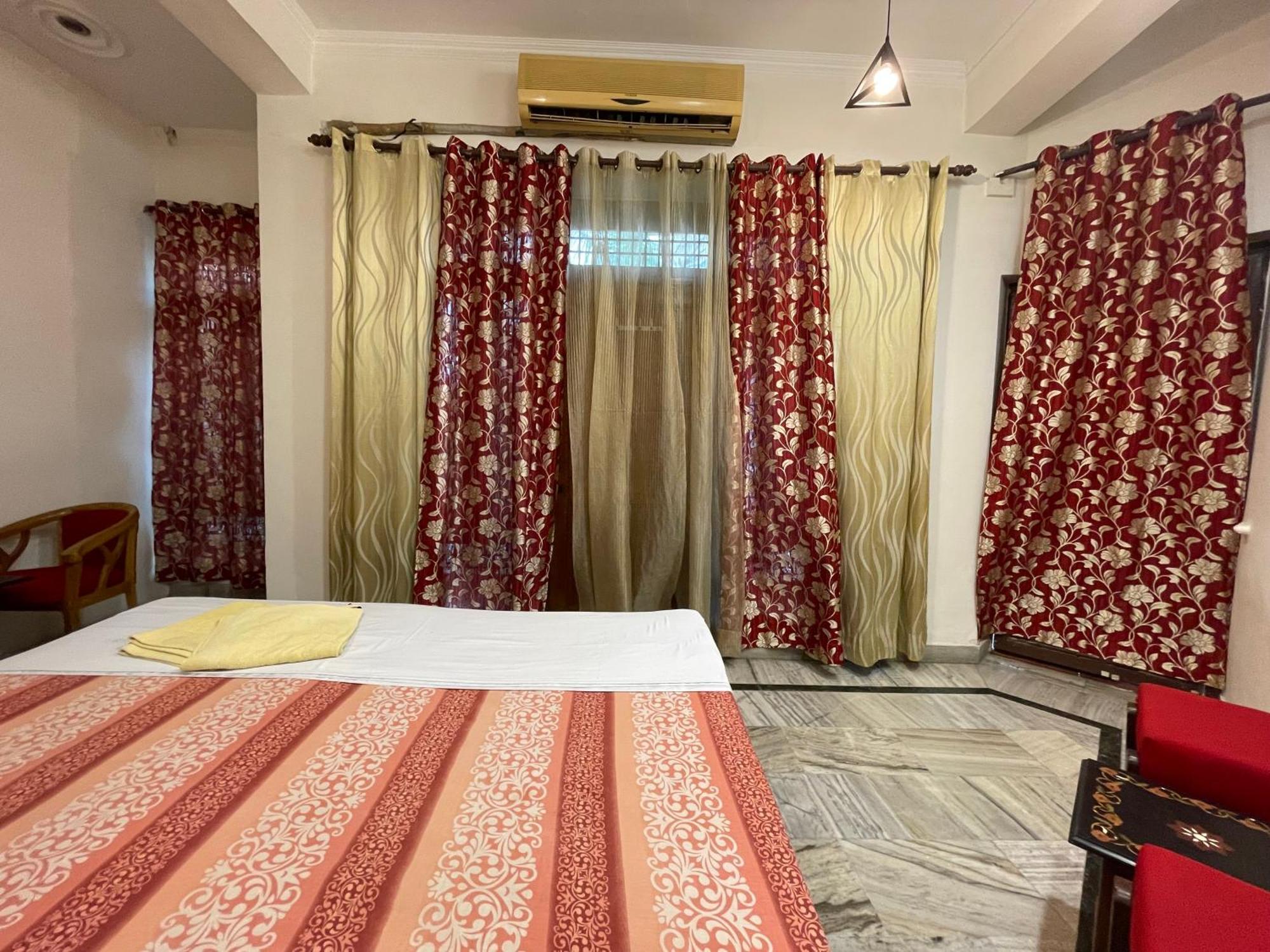 N Homestay Agra Tajganj Exterior photo
